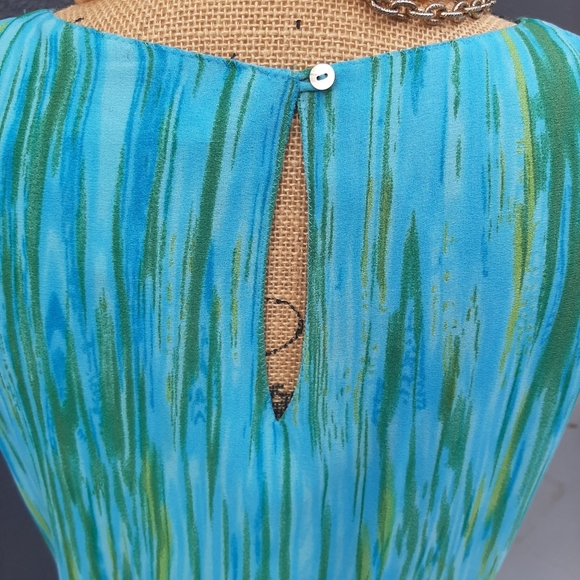 EUC MAX STUDIO DRESS - Picture 11 of 16